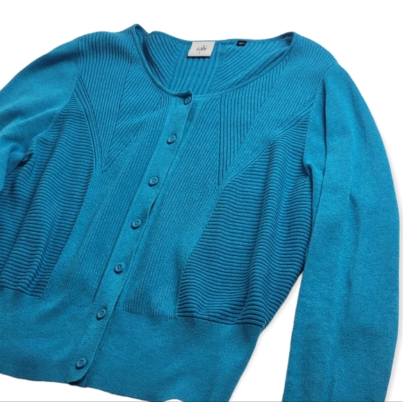 Cabi Darby Cardigan - Picture 3 of 10